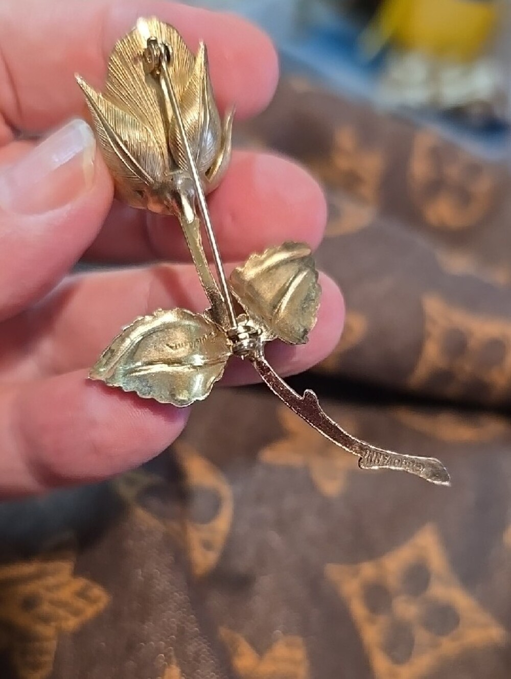 Giovani Gold Floral Rose Stem Brooch - Women Jewelry - Picture 4 of 4